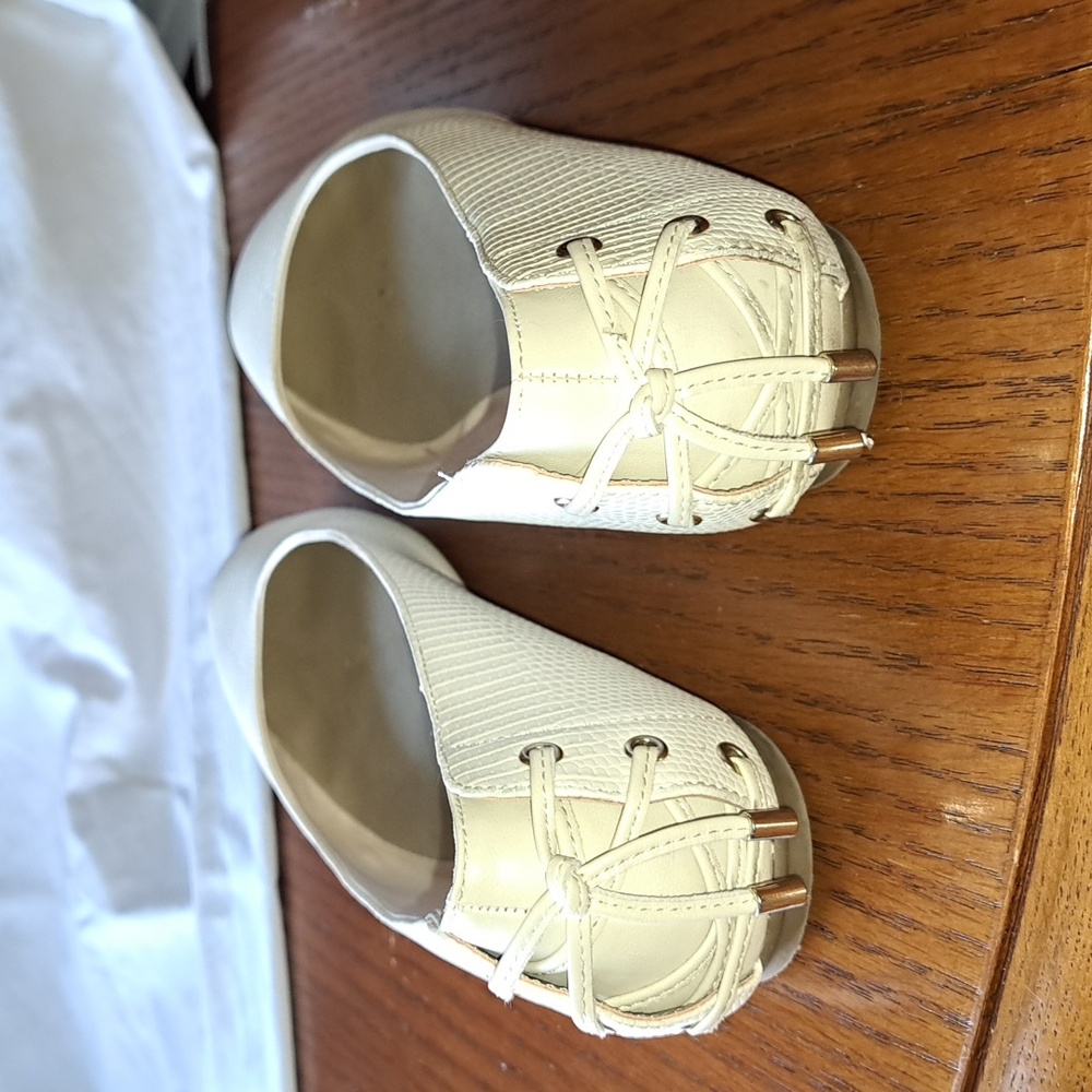 a.n.a size 10 M bone flats - Picture 2 of 7